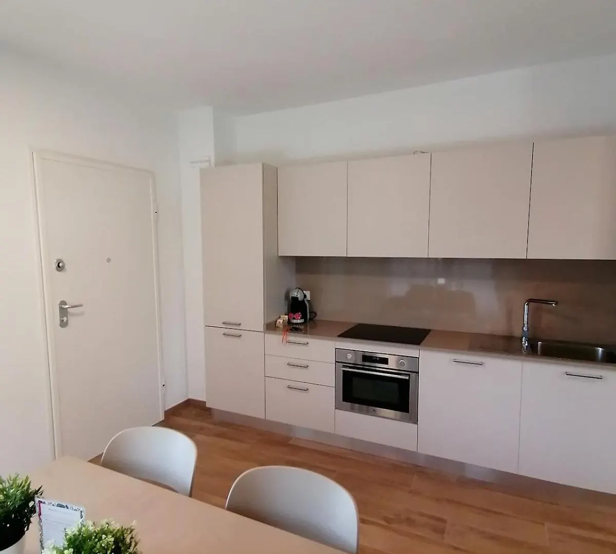 Ltapartments - Monolocale Con Parking A 10 Minuti Dalla Torre Pisa 0*,