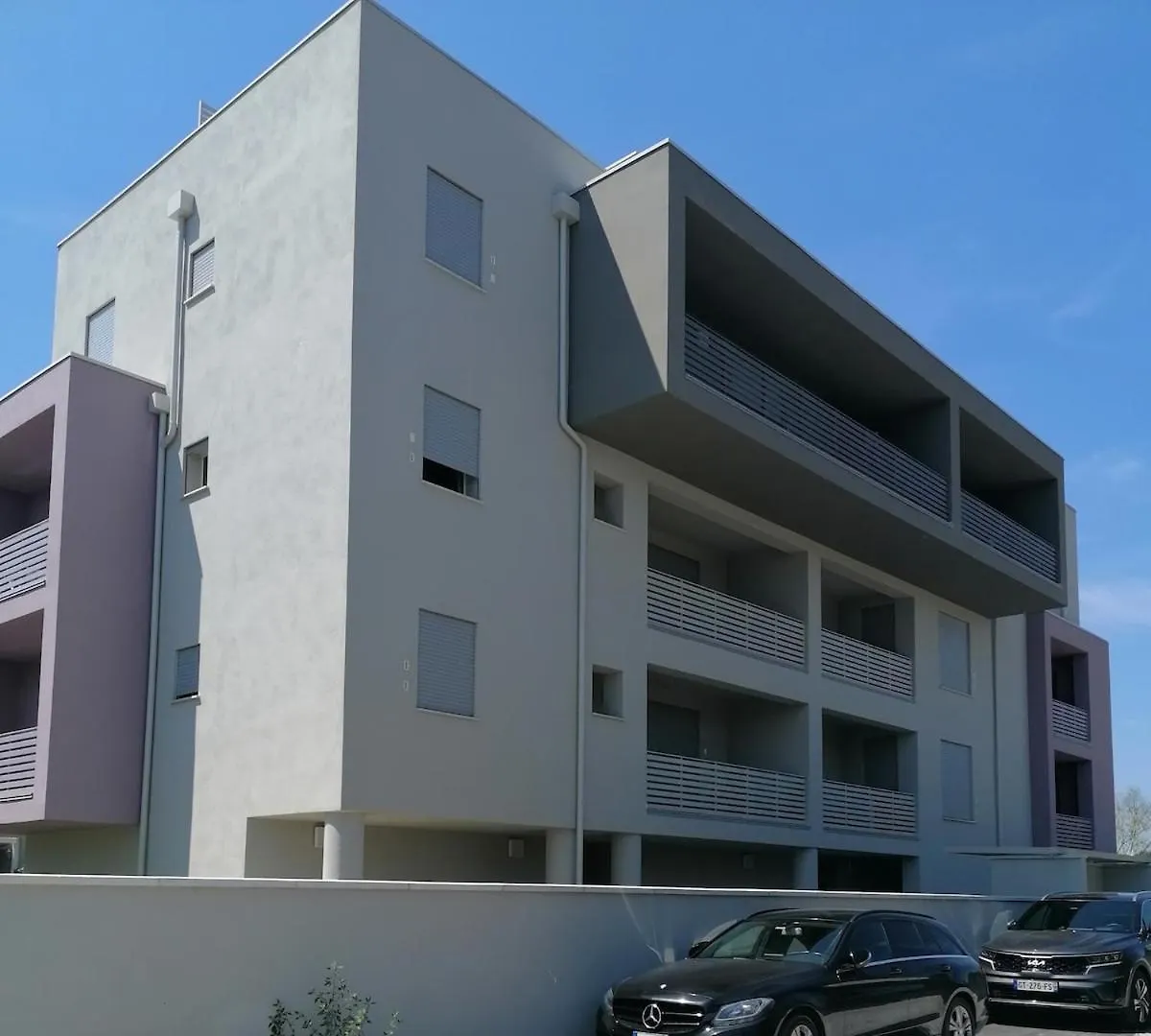 Ltapartments - Monolocale Con Parking A 10 Minuti Dalla Torre Pisa 0*,  Italy