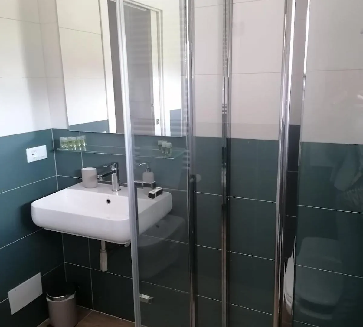 Ltapartments - Monolocale Con Parking A 10 Minuti Dalla Torre Pisa 0*,  Italy